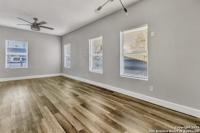 Image 23 of 47 For 1803 Texas