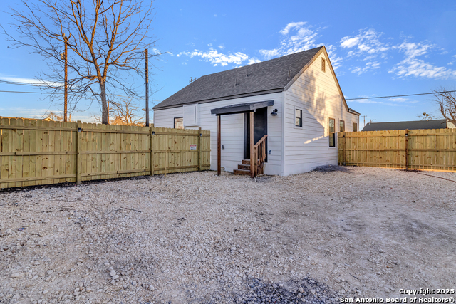 Image 25 of 47 For 1803 Texas