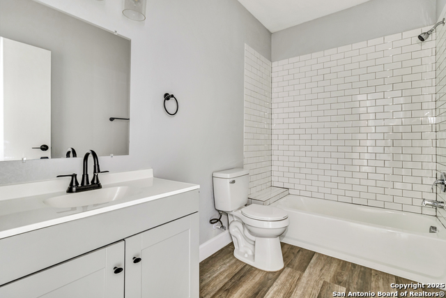 Image 34 of 47 For 1803 Texas