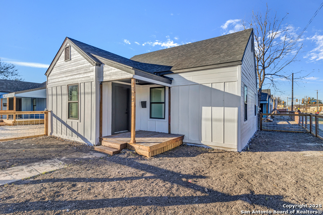 Image 5 of 47 For 1803 Texas