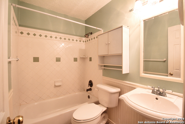 Listing photo id 16 for 6106 Little Brandywine