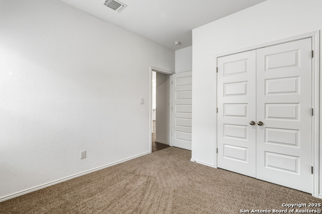 Listing photo id 19 for 4426 Chandler  #3