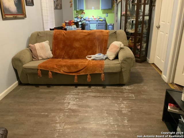 Image 33 of 56 For 341&343 Avondale Ave