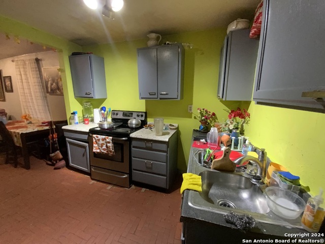 Image 37 of 56 For 341&343 Avondale Ave