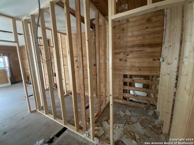 Image 46 of 56 For 341&343 Avondale Ave