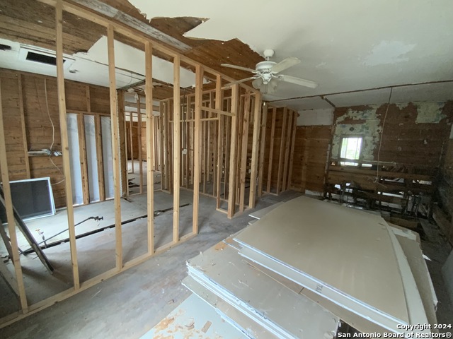 Image 47 of 56 For 341&343 Avondale Ave