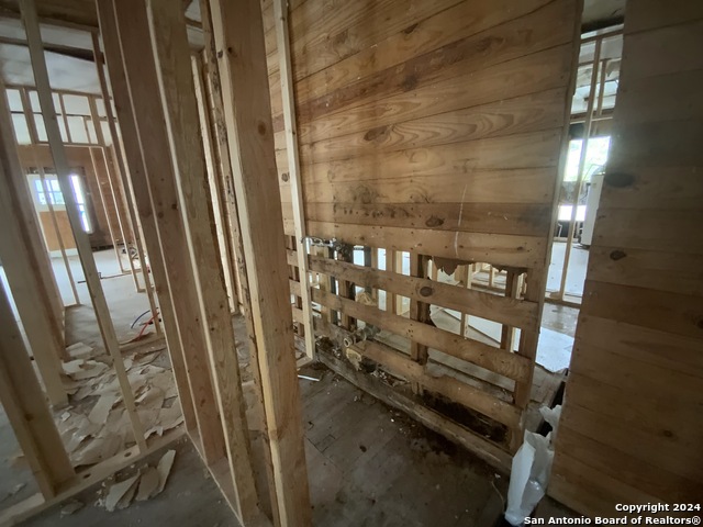 Image 50 of 56 For 341&343 Avondale Ave