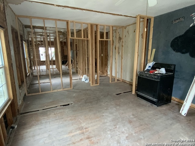 Image 51 of 56 For 341&343 Avondale Ave