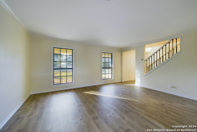 Image 18 of 41 For 8614 Brookhaven Dr