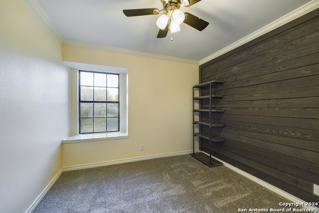 Image 33 of 41 For 8614 Brookhaven Dr