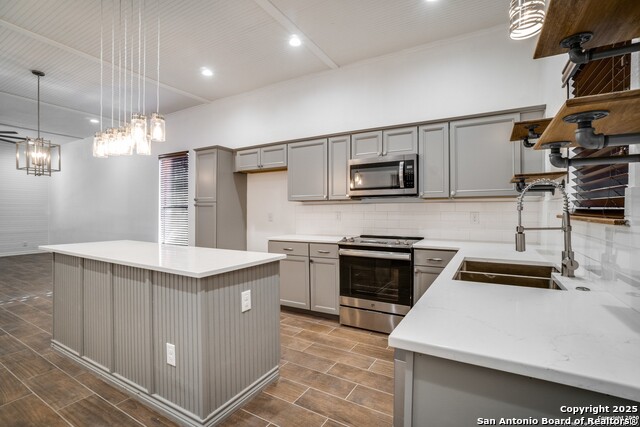 Image 4 of 20 For 312 Quitman