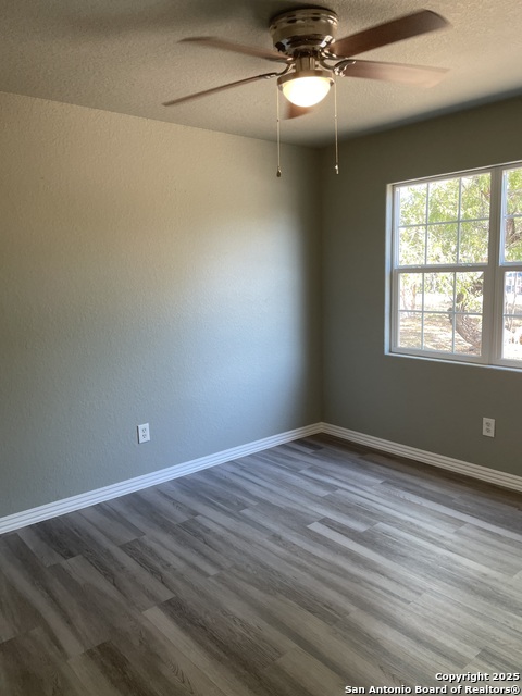 Image 11 of 16 For 203 Fourth Street W