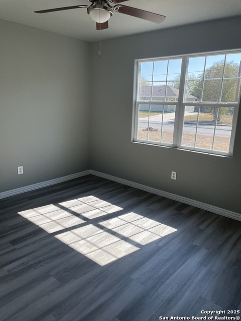 Image 9 of 16 For 203 Fourth Street W