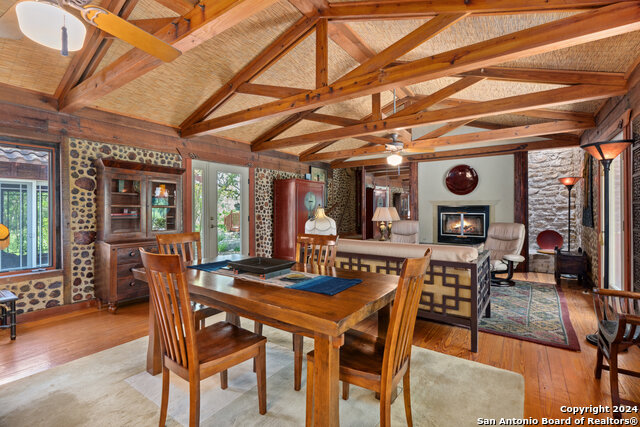 Listing photo id 15 for 801 Mickle Creek