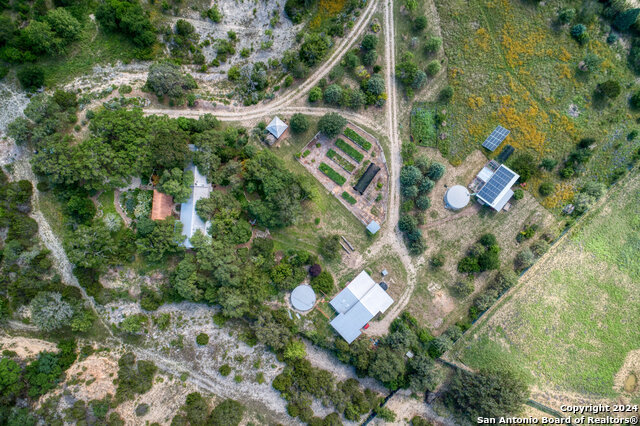 Listing photo id 53 for 801 Mickle Creek