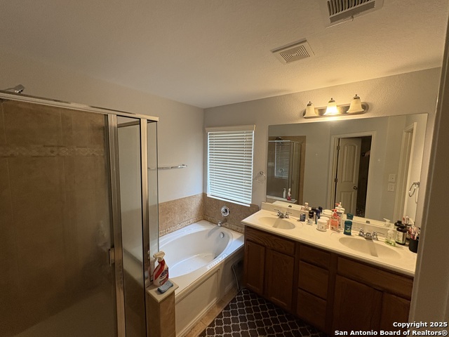 Listing photo id 6 for 10438 Macarthur