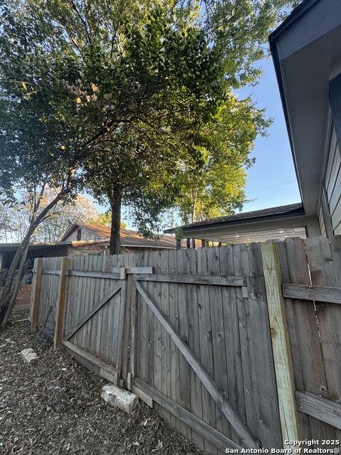 Image 26 of 27 For 531 Cottonwood