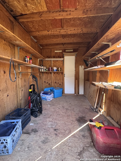 Image 27 of 36 For 745 Trail Crest