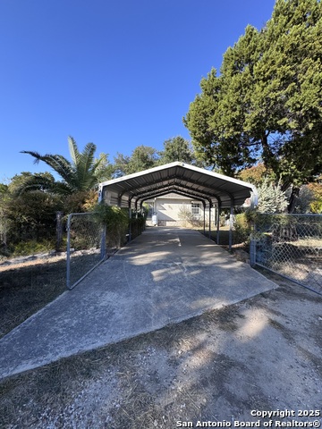 Image 33 of 36 For 745 Trail Crest