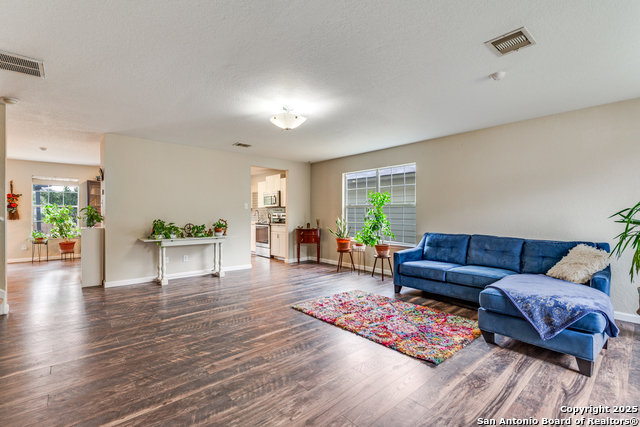 Image 4 of 25 For 11118 Ranger Cavern