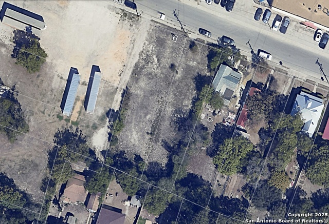 Image 12 of 15 For 116, 118, 120 Lone Star