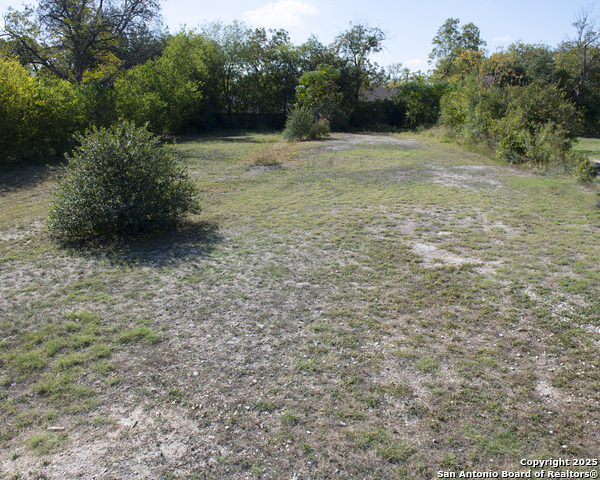 Image 3 of 15 For 116, 118, 120 Lone Star