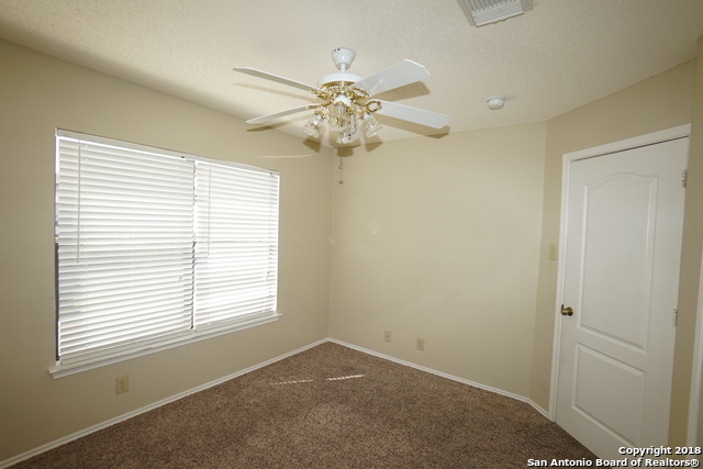 Image 13 of 19 For 8906 Breezefield