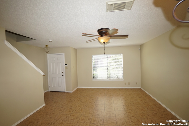 Image 2 of 19 For 8906 Breezefield