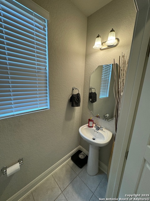 Image 5 of 20 For 11647 Tribute Oaks