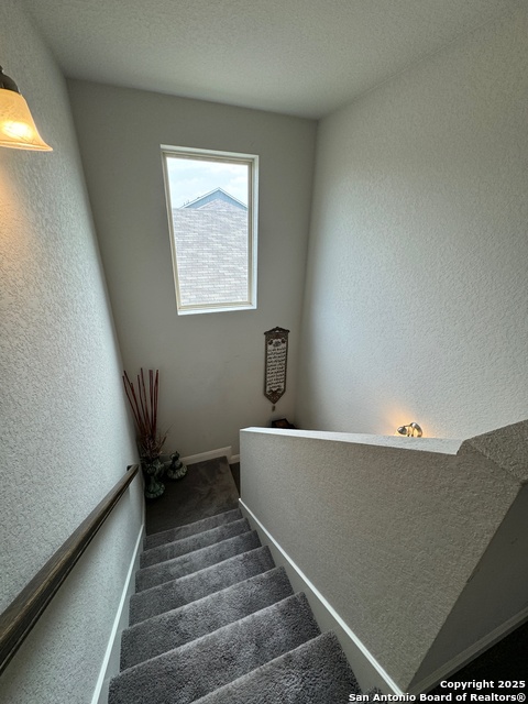 Image 9 of 20 For 11647 Tribute Oaks