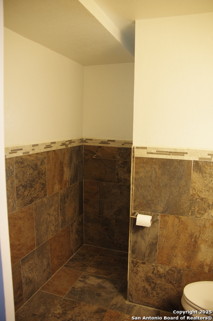 Image 17 of 50 For 4406 Desert View