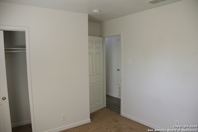 Image 23 of 50 For 4406 Desert View