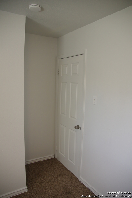 Image 24 of 50 For 4406 Desert View