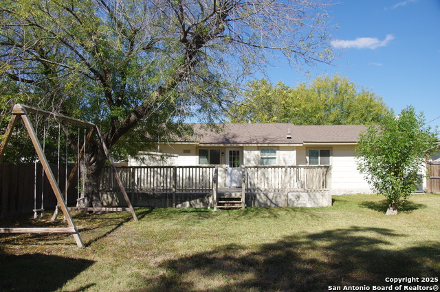 Image 42 of 50 For 4406 Desert View