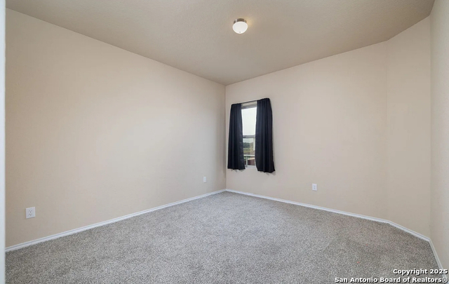 Listing photo id 4 for 2455 Pink Pearl