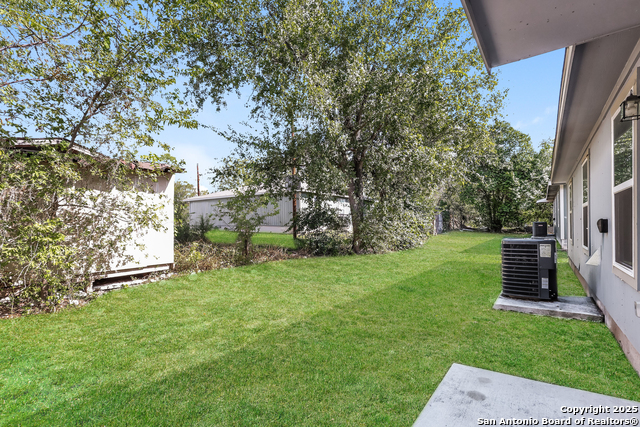 Image 20 of 21 For 222 Garcia  