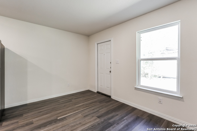 Image 6 of 21 For 222 Garcia  