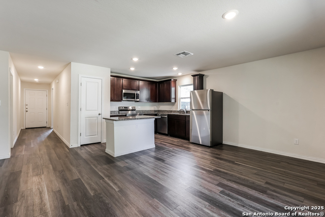 Image 8 of 21 For 222 Garcia  