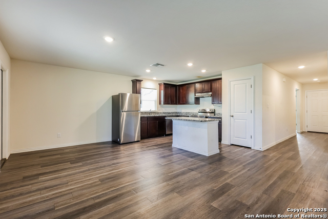 Image 8 of 21 For 228 Garcia