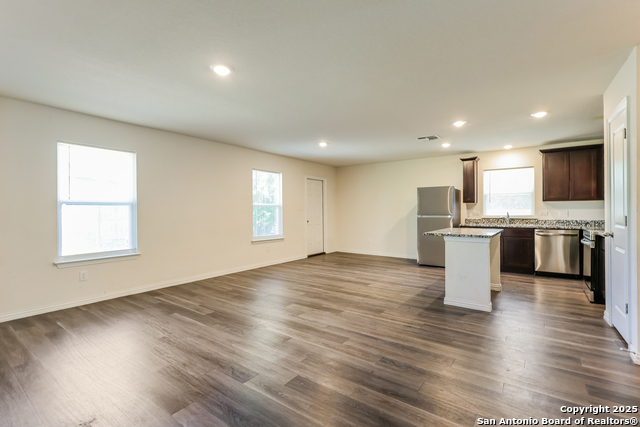 Image 9 of 21 For 228 Garcia