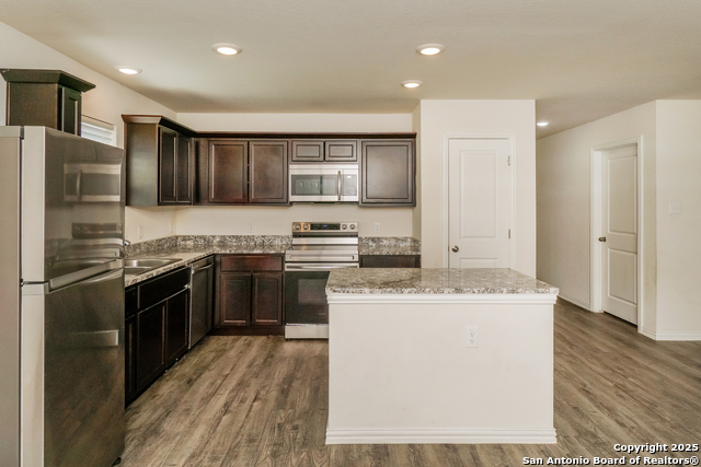 Image 7 of 21 For 917 8th