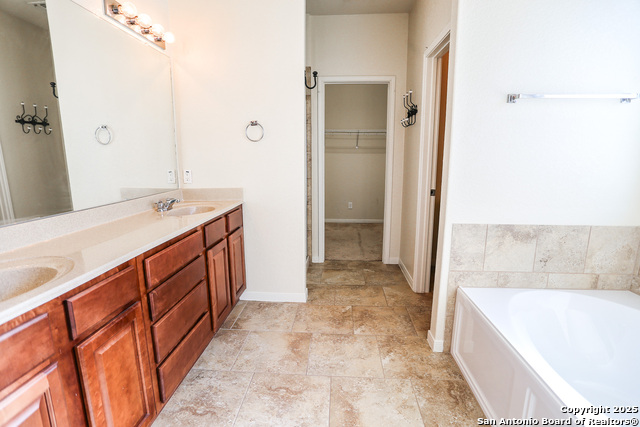 Image 15 of 42 For 5652 Meadow View