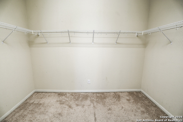 Image 16 of 42 For 5652 Meadow View