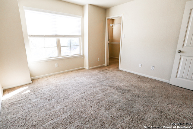 Image 35 of 42 For 5652 Meadow View