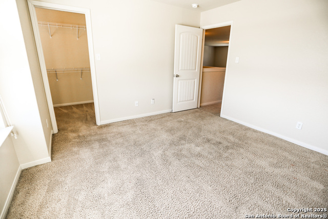 Image 36 of 42 For 5652 Meadow View