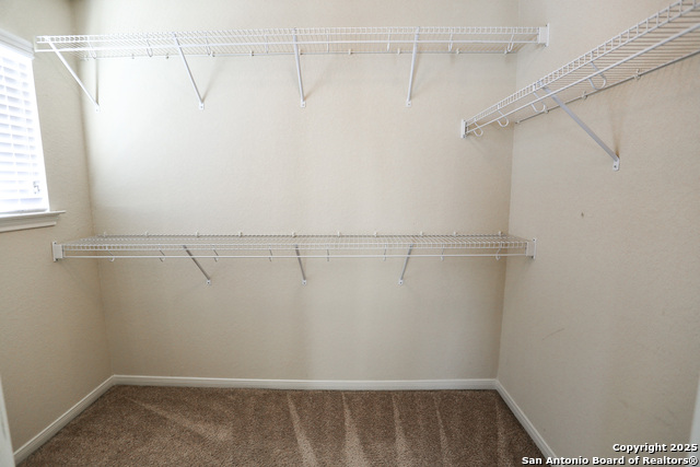 Image 37 of 42 For 5652 Meadow View