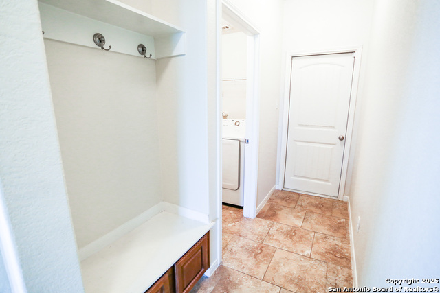 Image 38 of 42 For 5652 Meadow View