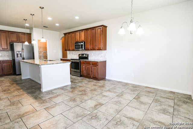 Image 9 of 42 For 5652 Meadow View