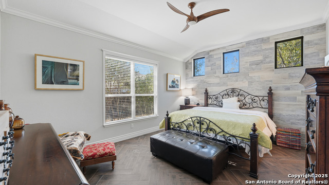 Image 18 of 50 For 743 Cirrus