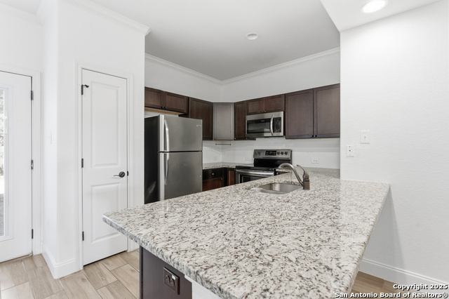 Image 11 of 29 For 6307 Melanzane 3